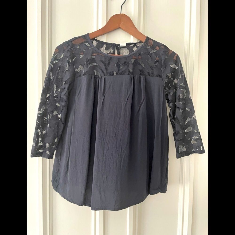 OldānavyĀ dark grey lace long sleeveāXS